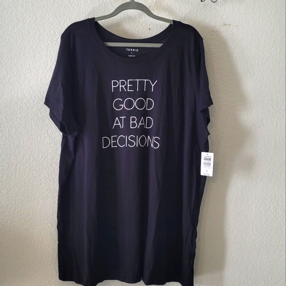Torrid sz 4 slim fit T-shirt NWT